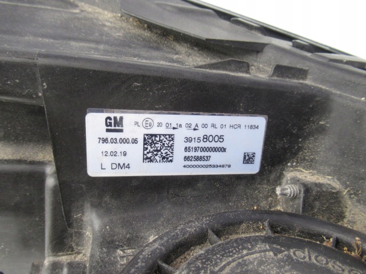 OPEL ASTRA K V 5 PHARE GAUCHE LED GM 39158005