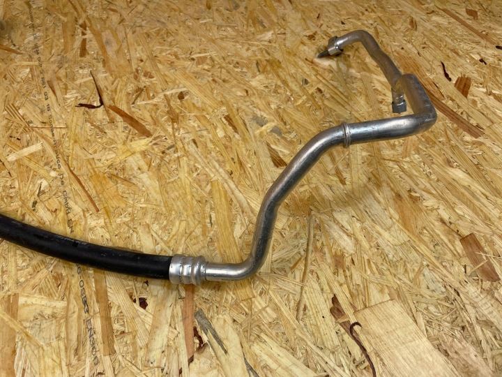 TUYAU TUYAU FIL CLIMATISATION VW SKODA SEAT AUDI 5Q0816743H