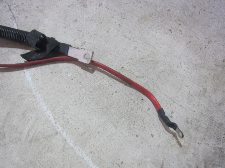 BMW F10 F11 CÂBLE FIL POSITIF PRINCIPAL 915099106 9348288 61129348288