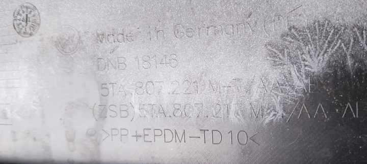 PARE-CHOCS AVANT AVANT VW TOURAN 3 III 5TA 15-20ROK R-LINE 5TA807221M ORIGINAL