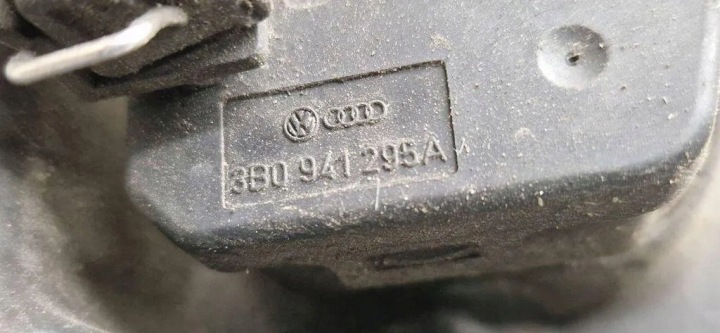 PHARE DROITE AVANT VW PASSAT B7 ALLTRACK (365) 14742600 1.9L DIESEL 1998