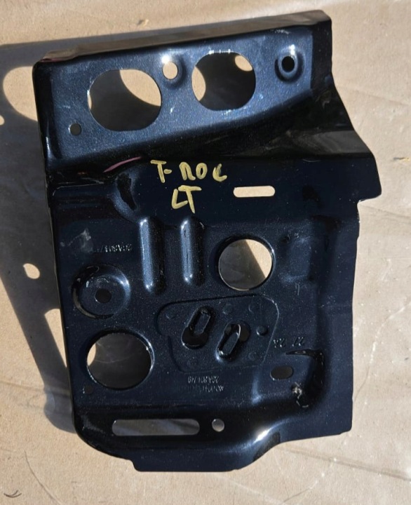 RENFORCEMENT COURROIE ARRIÈRE GAUCHE ARRIÈRE VW T-ROC 2GA804749 2GA804743