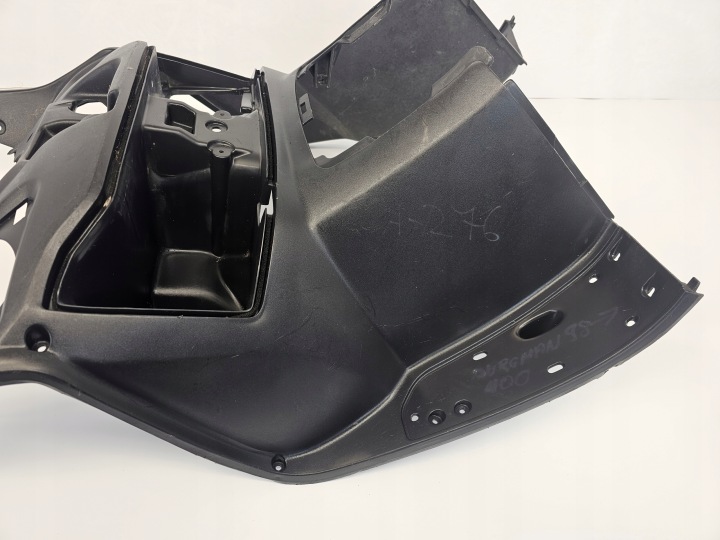 SUZUKI BURGMAN AN 400 K2 COCKPIT BOÎTE À GANTS AVANT REMPLISSAGE PLASTIQUE PROTECTION