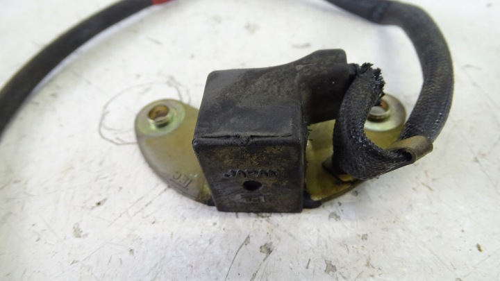 HONDA XL 250 XL250 MD03 IMPULSEUR DISJONCTEUR CAPTEUR HALLA