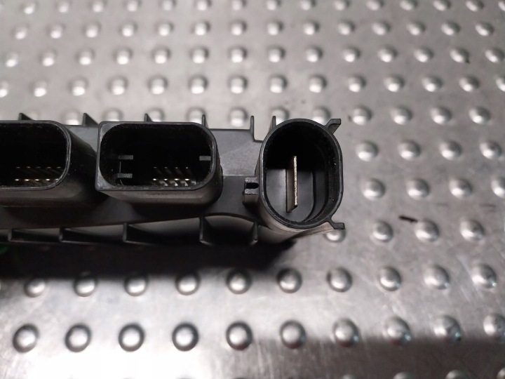 MODULE CONTRÔLEUR RÉSEAUX ÉLECTRIQUES 8642761 BMW F39 F40 F45 F46 MINI F55 F56 F57