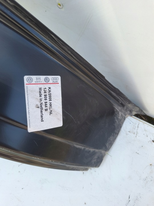 VW GOLF IV 4 ARRIÈRE AILE SEUIL DROIT 1J4809844B QUART