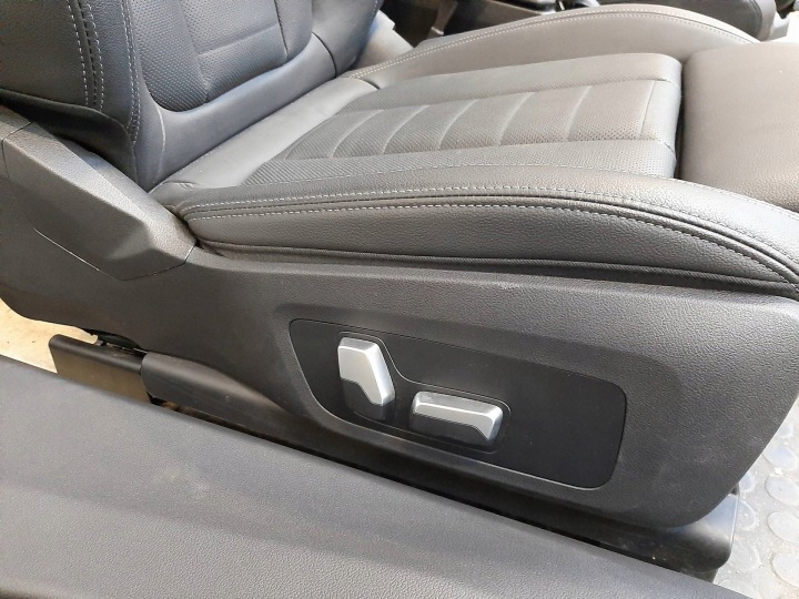 SIÈGES MILIEU GARNITURE BMW 4 G23 MAH7