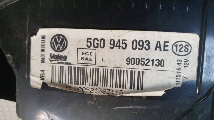 PHARE ARRIÈRE GAUCHE DANS COUVERCLE DE COFFRE VW GOLF 7 VII BERLINE COMPACTE 5G0945093AE 12-