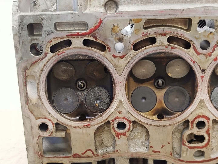 CULASSE MOTEUR VWAG 04E103404T 1.2 TSI CJZ 2