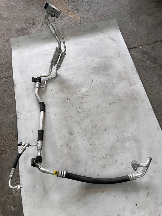 FIL TUYAU CLIMATISATION KIA CEED III 18- 1.6 CRDI 97775-J7300 EUROPE