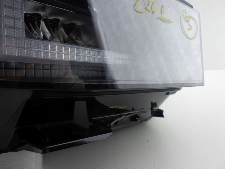 HYUNDAI IONIQ 5 V COMPLET LED 21- PHARE AVANT DROITE