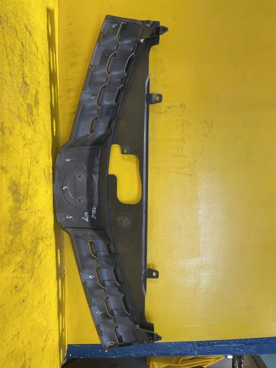 NISSAN NOTE (E11) 2006 CALANDRE PARE-CHOCS GRILLE