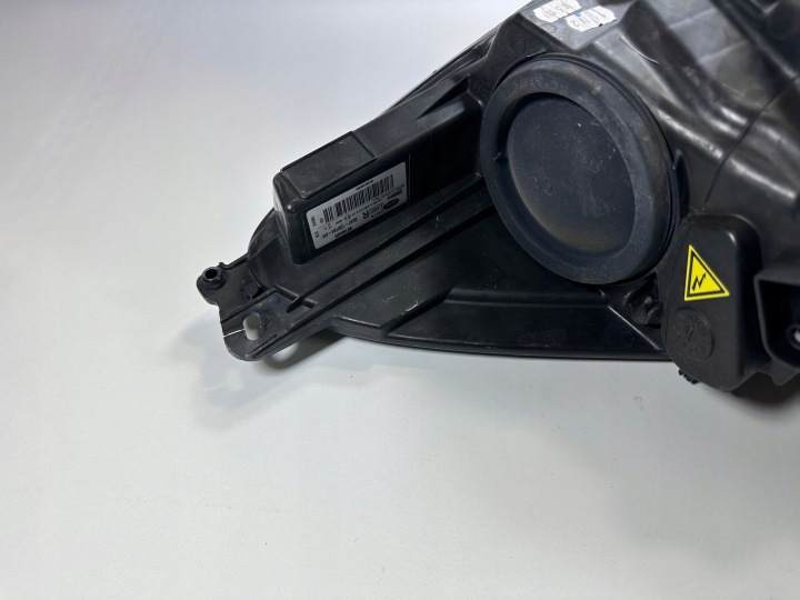 KUGA MK2 LIFT PHARE AVANT XÉNON ROTATIF COMPLET LED DROITE GAUCHE GV41-13D154-AH