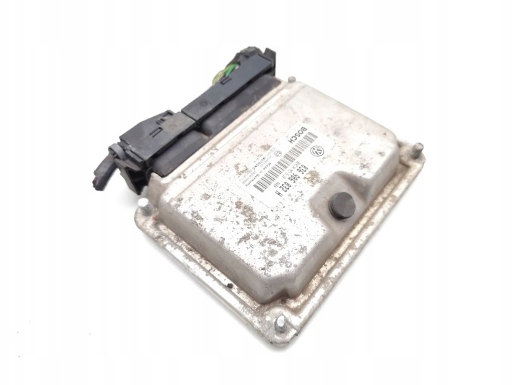 SEAT LEON CONTRÔLEUR MODULE ECU 1.4 16V ESSENCE 55KW (75 HP) 036906032H