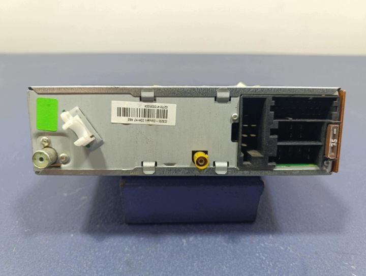 AUDI A3 II 8P LIFT 04-08 RADIO CD D'USINE 8P0035186C