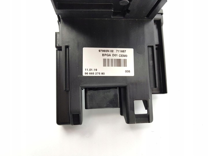 BOÎTE FUSIBLES NEUF ORIGINAL CITROEN PEUGEOT C4 308 6500GQ 96665275