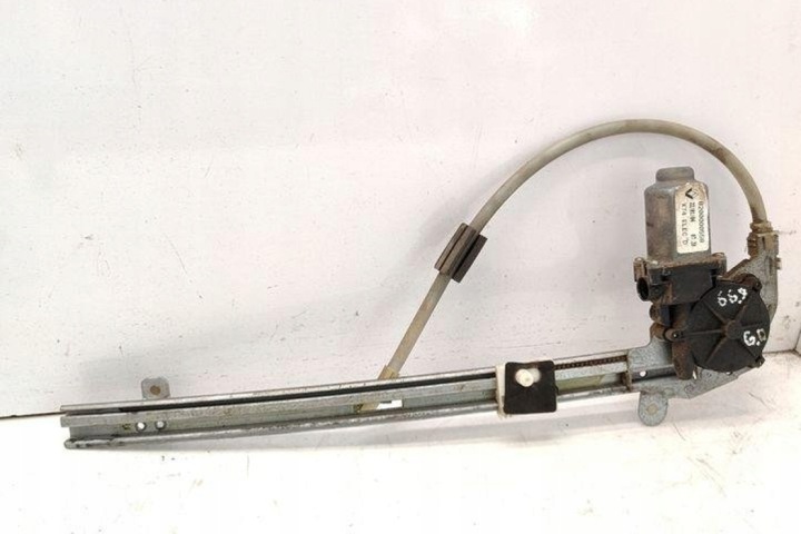 ÉLÉVATEUR VITRES ARRIÈRE DROITS PORTES RENAULT LAGUNA II (BG0/1_) 8200000558