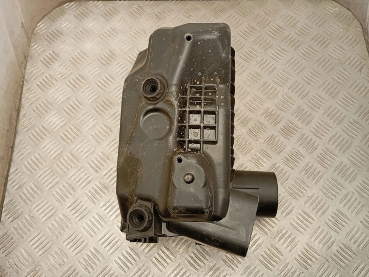 LEXUS NX 2023 CHÂSSIS FILTRE AIR 1781237040