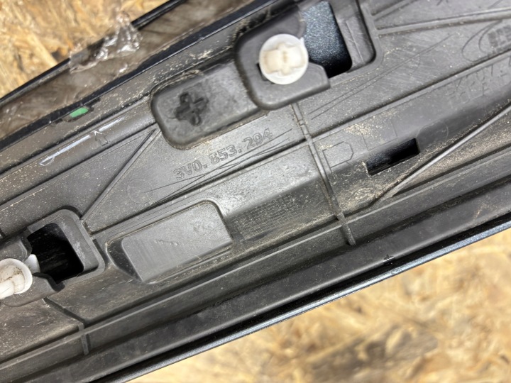 SKODA SUPERB III 3V0 MOULURE PORTES DROITS ARRIÈRE ARRIÈRE 3V0853294
