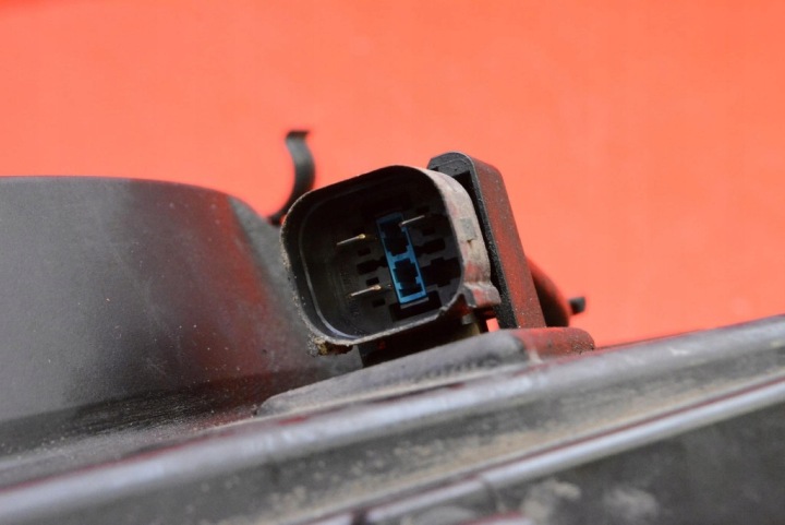 VENTILATEUR 7563259 BMW E90 E91 2.0I 129 KM 04-10