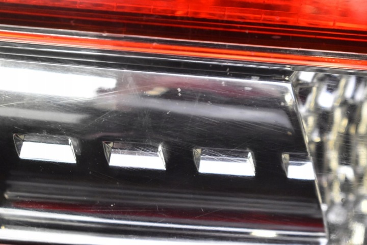 PHARE GAUCHE ARRIÈRE ARRIÈRE 26555-JY05A RENAULT KOLEOS 1 I LIFT 5D SUV 11-13