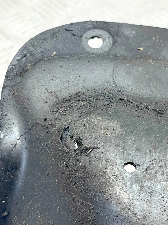 CAPUCHONS CHÂSSIS MERCEDES-BENZ SL (R129) A1294780237 25397074 3.2L