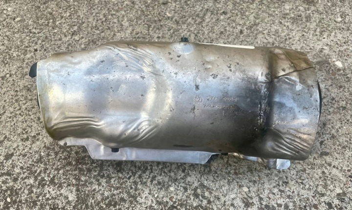 VOLVO XC90 II XC60 S90 V90 T6 T8 RÉSONATEUR ADMISSION PROTECTION THERMIQUE SILENCIEUX