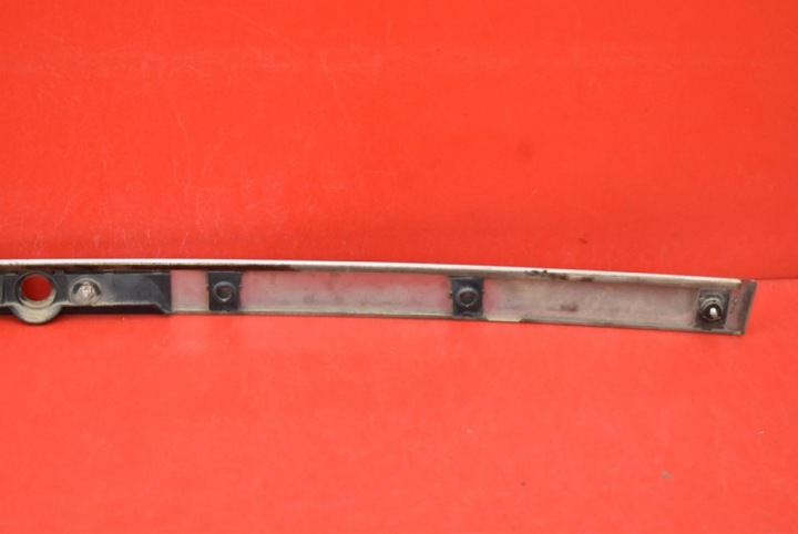 BLEDNA ARRIÈRE ARRIÈRE MOULURE COUVERCLES DE COFFRE CHROME 09177067 OPEL VECTRA C HAYON 02-05