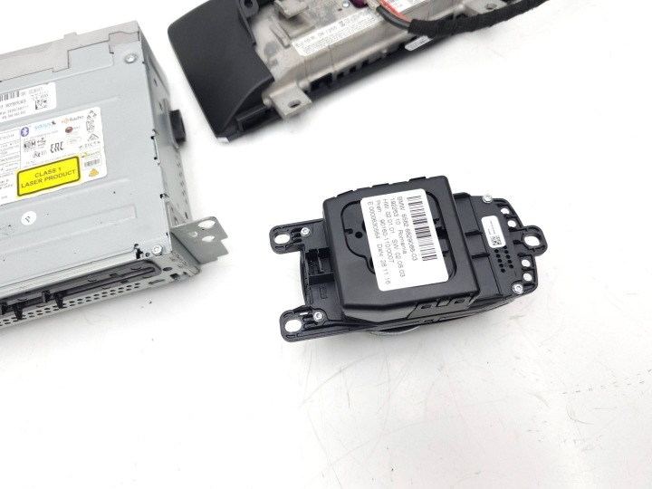 BMW 2 F45 2016 KIT AUDIO