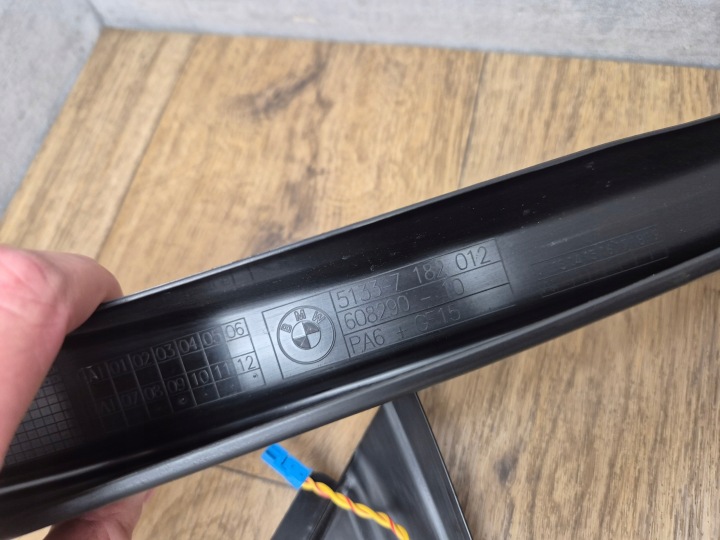 BMW F10 F11 2 CV PROTECTION PORTES CHÂSSIS AVANT TROJKATY HAUT-PARLEURS HARMAN 7182011