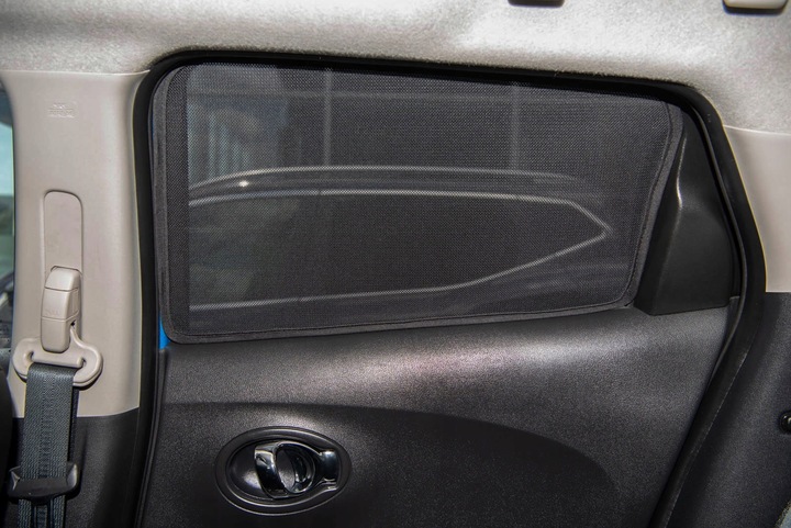 TOYOTA COROLLA XI E16 2013-2019 BERLINA CORTINAS ANTISOLAR 