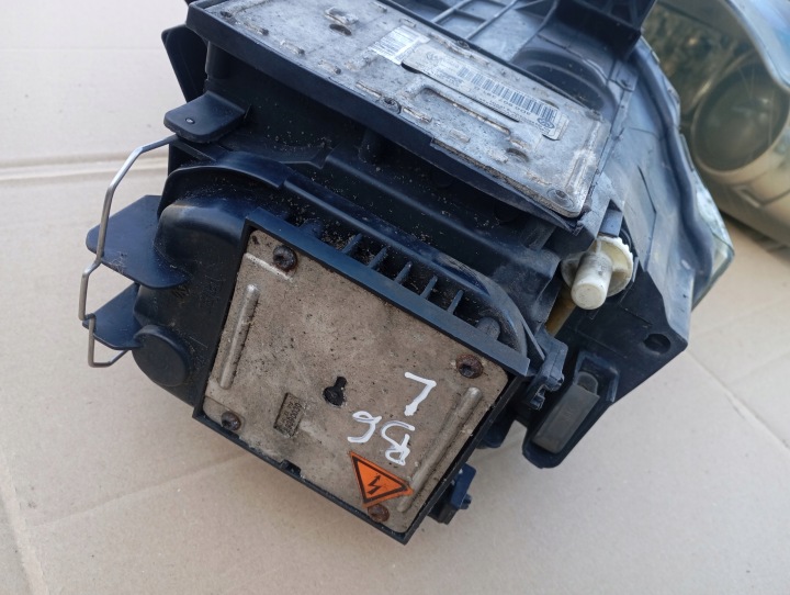 XÉNON ROTATIF PROJECTEUR GAUCHE DROIT VW PASSAT B6