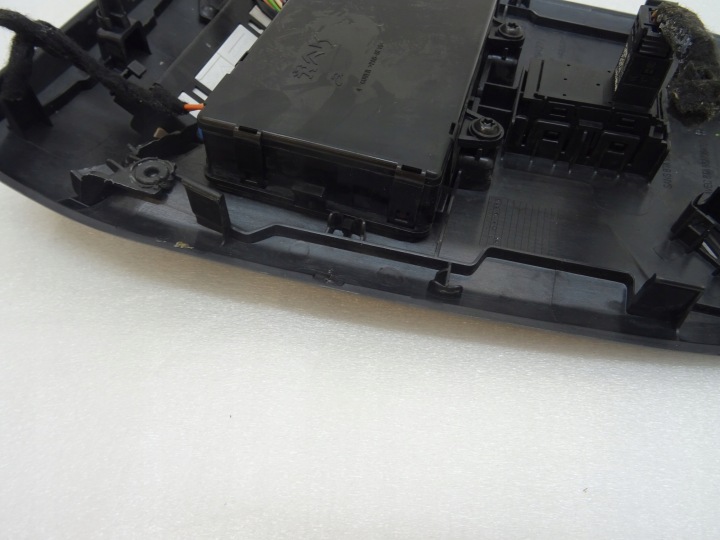 PEUGEOT 2008 II AMPOULE PLAFONNIERS 9823298180