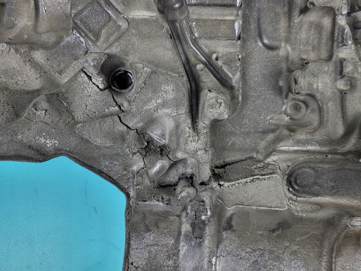 VOLVO V40 II D3 14R 2.0 D PROTECTION MOTEUR 30757910