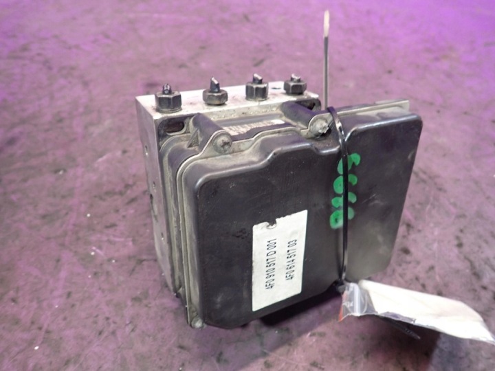 AUDI A6 C6 04-08 2.4 B POMPE ABS DE FREIN 4F0614517 BOSCH