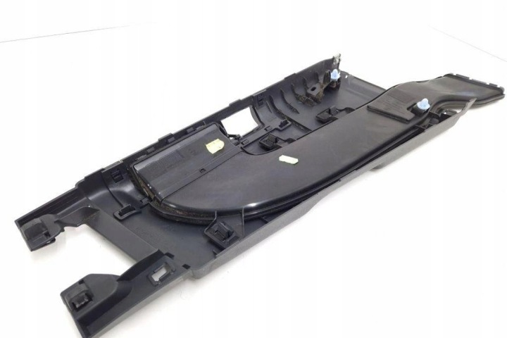 GAUCHE LATÉRALE PROTECTION MONTANTS PEUGEOT 5008 9673404877 1.56L DIESEL 82KW 2011