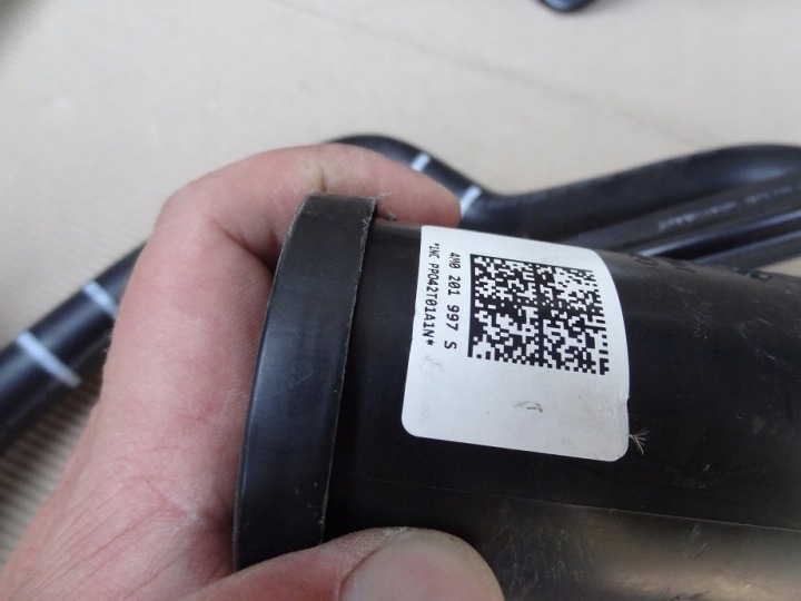 POMPE FILTRE CARBONE ACTIF 4M0201997S 4M0201997AA AUDI A6 A7 Q7 Q8