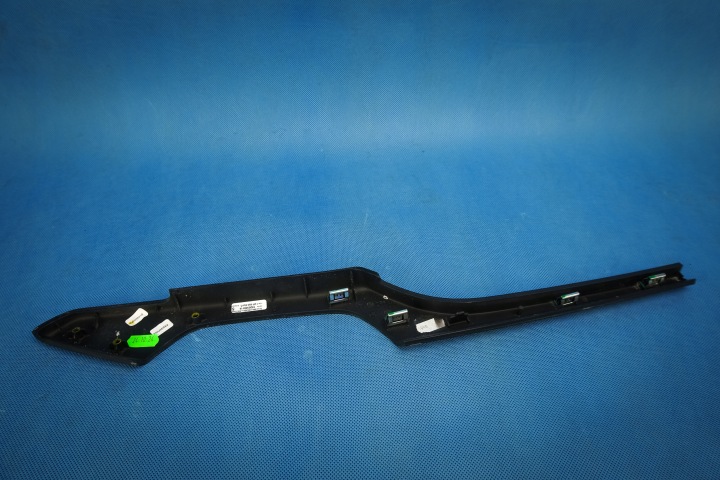 MOULURE ACCOUDOIR ARRIÈRE DÉCOR DROIT AUDI A8 S8 4H 4H0886744G 7V7 CARBONE
