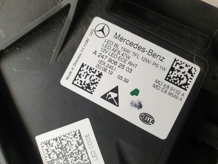 MERCEDES B-KLASA W247 LED HIGH PERFORMANCE PHARE GAUCHE AVANT A2479062503