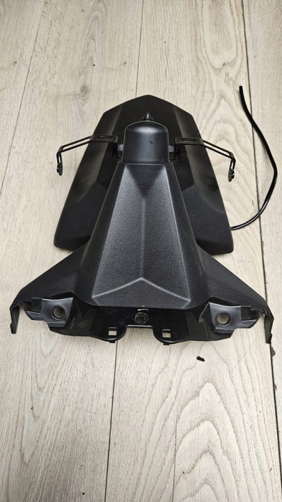AILE ARRIÈRE QUEUE FIXATION NUMÉROS YAMAHA X-MAX 125 300 400