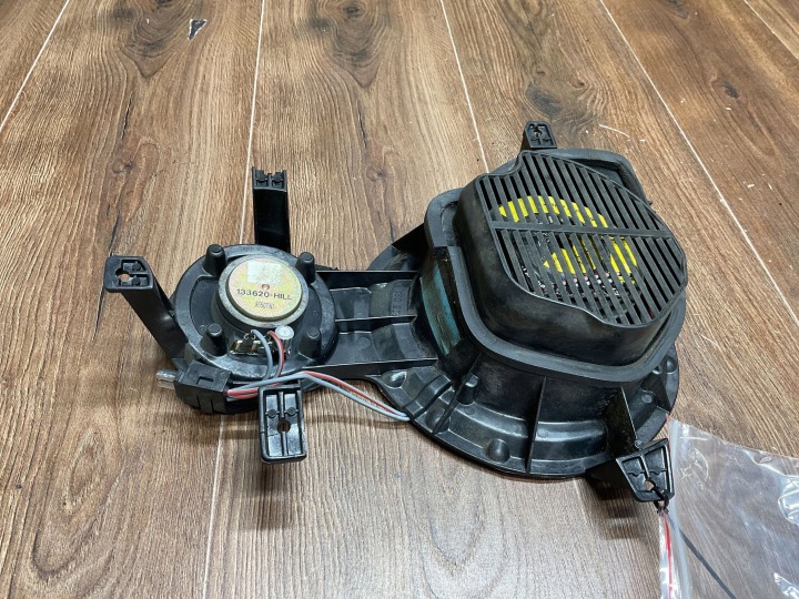 HAUT-PARLEUR AVANT GAUCHES PORTES MERCEDES-BENZ SL R129 A1298201902 1298201902