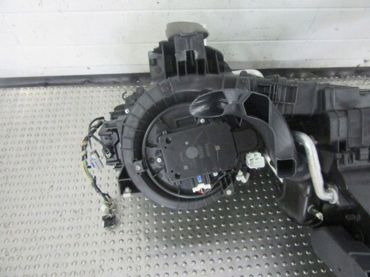 CADILLAC CTS III 2.0I 2016 CHAUFFAGE VENTILATEUR CHÂSSIS EUROPE JEU