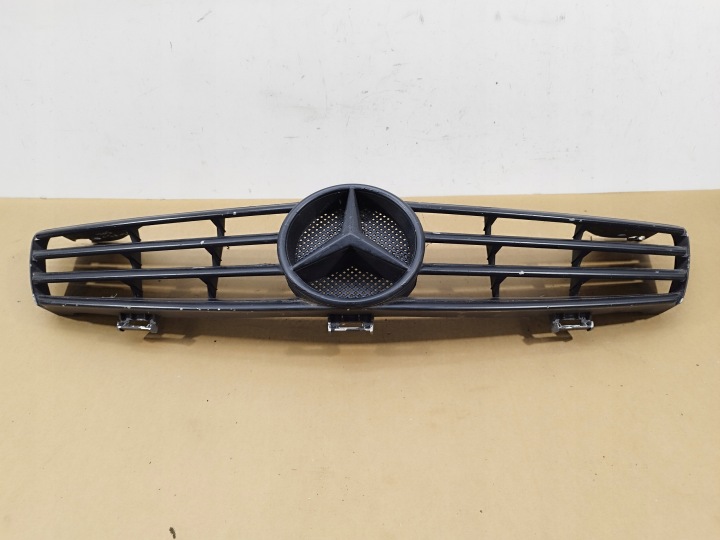 GRILLE CALANDRE AVANT MERCEDES CLS W219 2004-2008 A2198800083