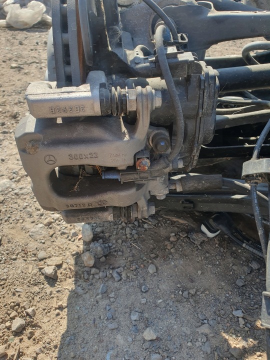 MOYEU ROTULE DE DIRECTION BRAS DE SUSPENSION 4 SUSPENSION ARRIÈRE DROIT MERCEDES CKLAS C300 W206
