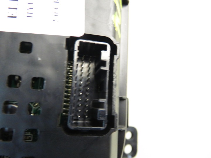 COMPTEUR HYUNDAI IX35 2.0 CRDI 940072Y330 940072Y321