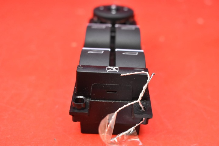 PANNEAU COMMANDE VITRE EUROPE AM5T-14A132-AA FORD C-MAX MK2 10-15