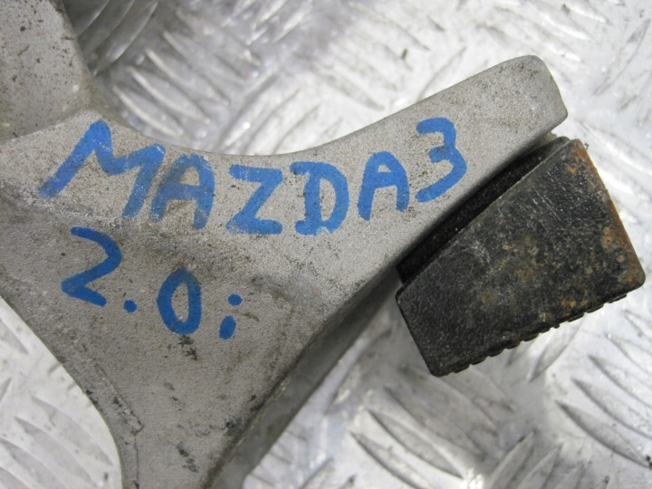 FIXATION BOÎTES POIGNÉE MAZDA CX-3 CX-5 DB2T