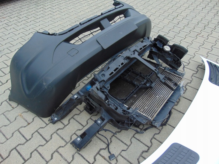 SPRINTER 907 910 AVANT KIT ENSEMBLE 2,2 CDI
