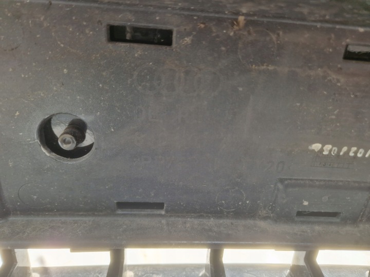 AUDI TT 1 I MK1 8J0 PARE-CHOCS AVANT AVANT 8J0807437