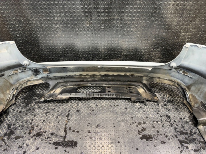 VOLVO V60 III 3 18- UNIVERSEL R-DESIGN PARE-CHOCS ARRIÈRE ARRIÈRE
